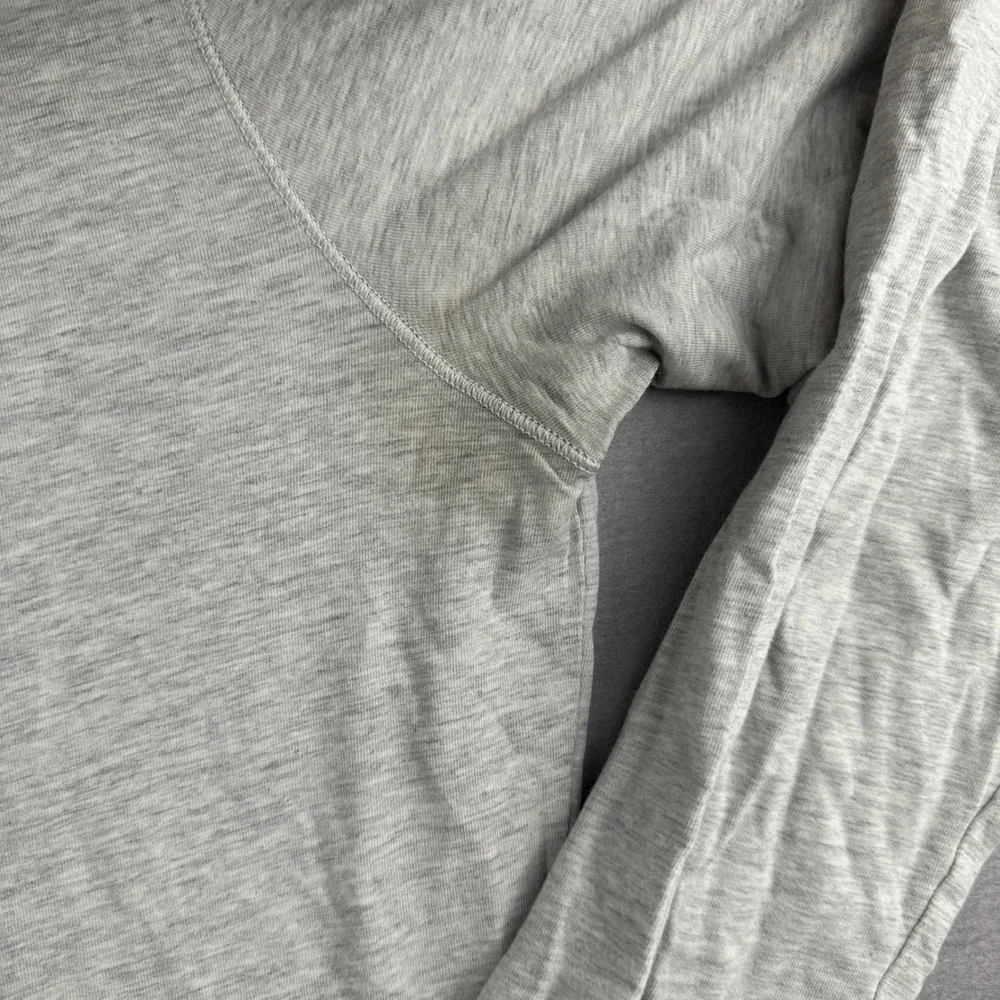 Lululemon Mens Long Sleeve Henley Shirt Gray Heathered Logo Top Size Medium